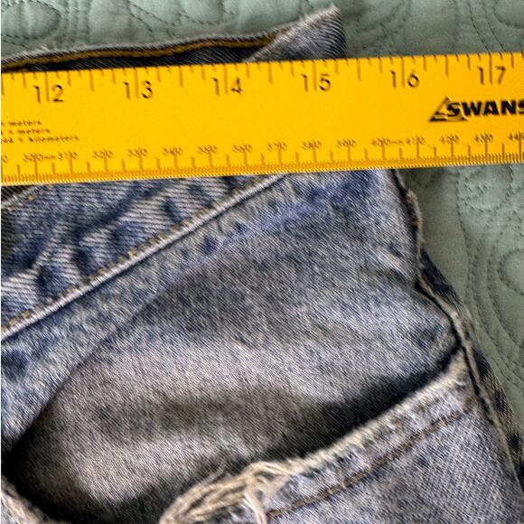 Cinch WRX Flame Resistant Jeans Thrashed Medium Wash 31x31 - Picture 8 of 12